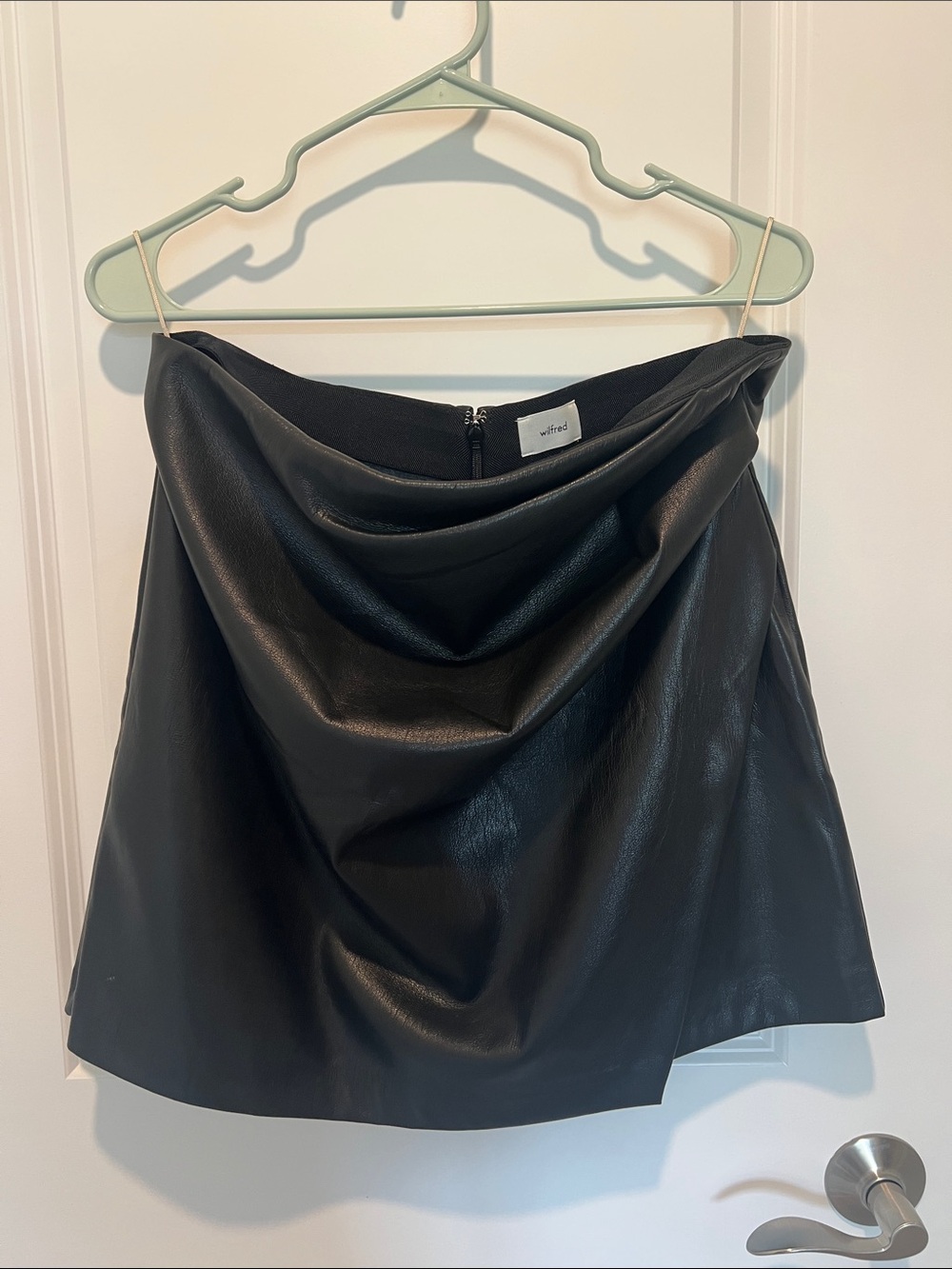 NWT Wilfred Black Faux Leather Draped Mini Skirt